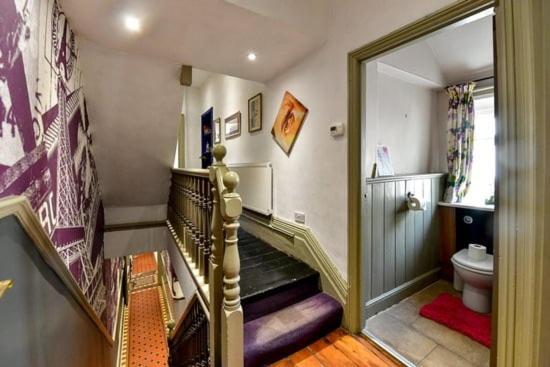 Quirky 4 Bedroom Apartment With Terrace คาร์ดิฟฟ์ ภายนอก รูปภาพ