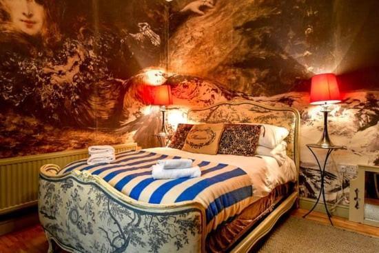 Quirky 4 Bedroom Apartment With Terrace คาร์ดิฟฟ์ ภายนอก รูปภาพ